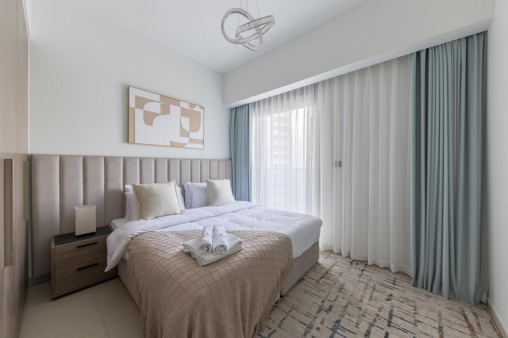 Spacious 3Br Plus Maids Burj Khalifa View Dubai Exterior foto
