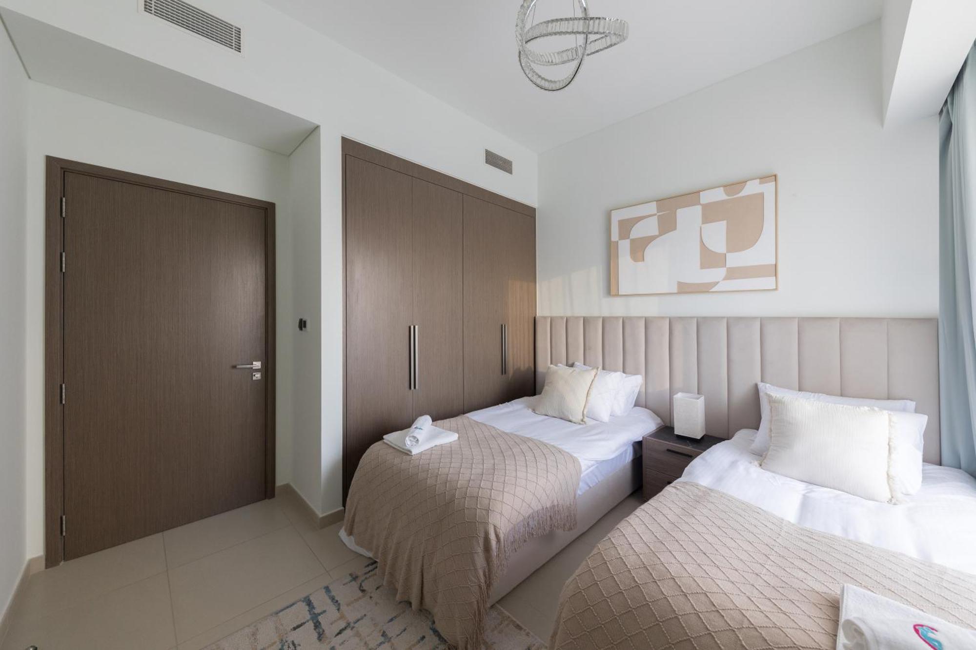 Spacious 3Br Plus Maids Burj Khalifa View Dubai Exterior foto